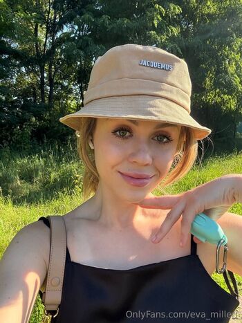 Eva Miller / eva_millerr nude photo #4