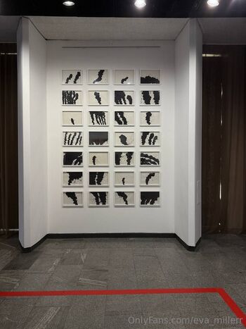 Eva Miller / eva_millerr nude photo #14