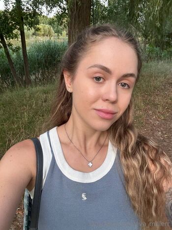 Eva Miller / eva_millerr nude photo #15