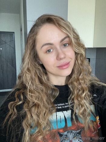 Eva Miller / eva_millerr nude photo #20