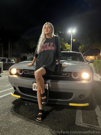 Eva Elfie Ur favorite lovely elf / evaelfiefree nude photo #11