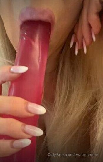 STEP MO / evagonewiiild nude photo #35