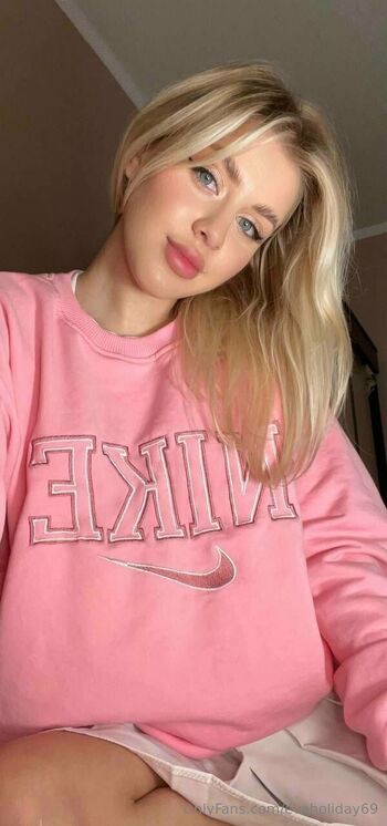 Eva Holiday / evaholiday69 nude photo #16