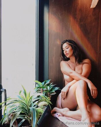Eva Lovia Fre / evalovia nude photo #30