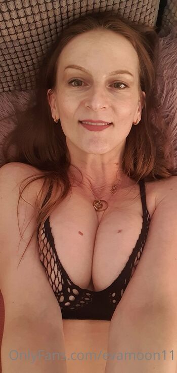 EvaMoo / evamoon11 nude photo #14