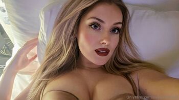 Eva / evasindlerova nude photo #10