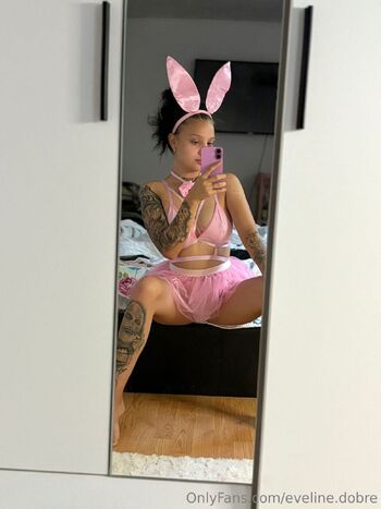 Eveline Dobr / eveline.dobre nude photo #7