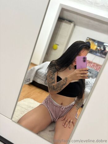 Eveline Dobr / eveline.dobre nude photo #25