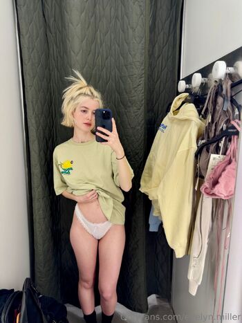 Evely / evelyn.miller nude photo #12