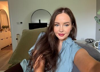 Evelyn White / evelynwhite nude photo #1