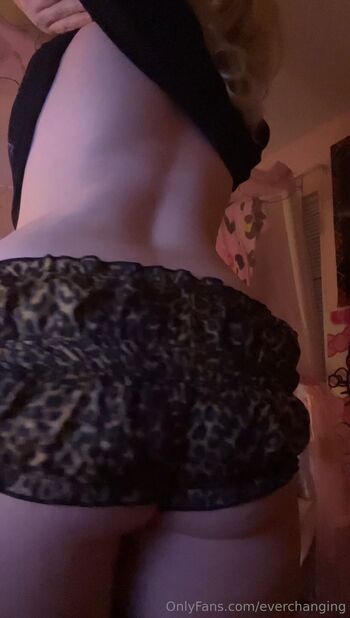 baile / everchanging / kubear nude photo #3