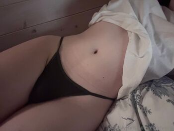 Everly / everlyeira nude photo #7