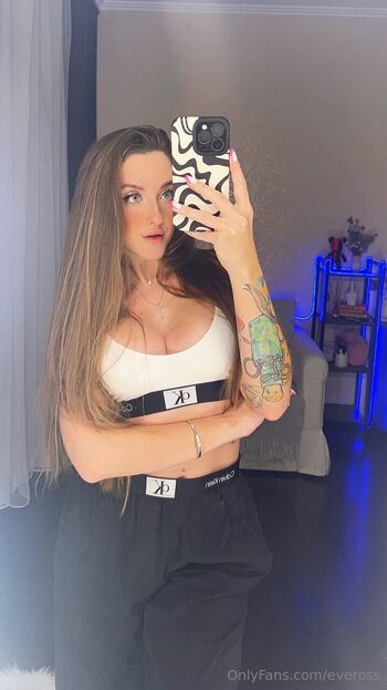 Ev / eveross / littl_eve nude photo #30