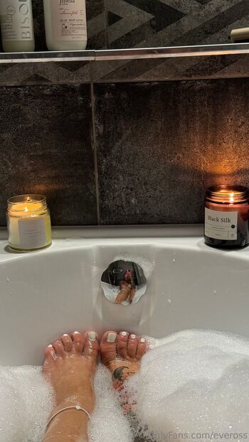 Ev / eveross / littl_eve nude photo #35