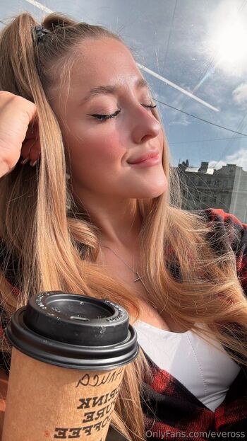 Ev / eveross / littl_eve nude photo #38