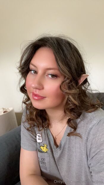 Ev / evewarden nude photo #12