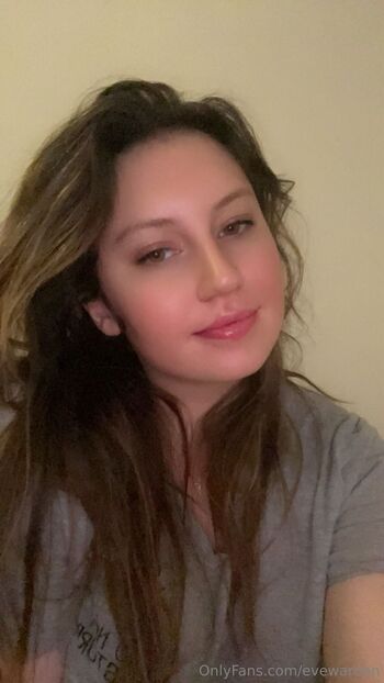 Ev / evewarden nude photo #16