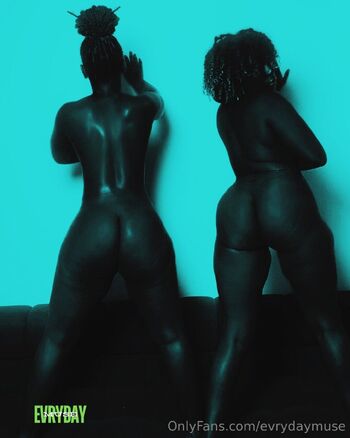 Evryday Mus / evrydaymuse nude photo #30