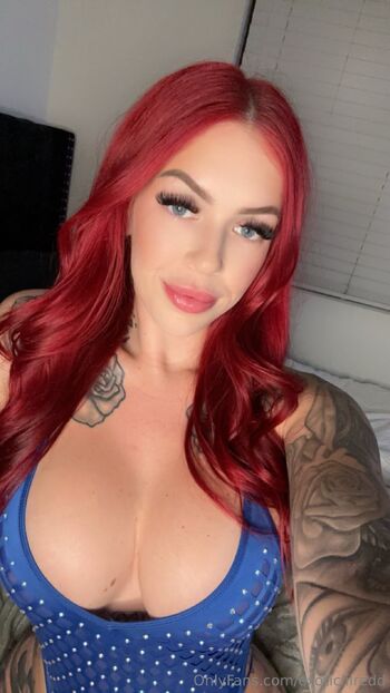 OnlyFans / exoticlilred nude photo #8