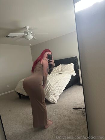 OnlyFans / exoticlilred nude photo #38