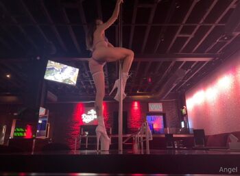 Angel / exotiic.angel nude photo #7