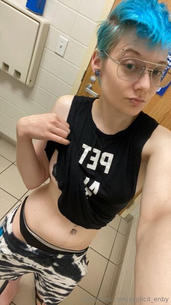Ma / explicit_enby nude photo #14
