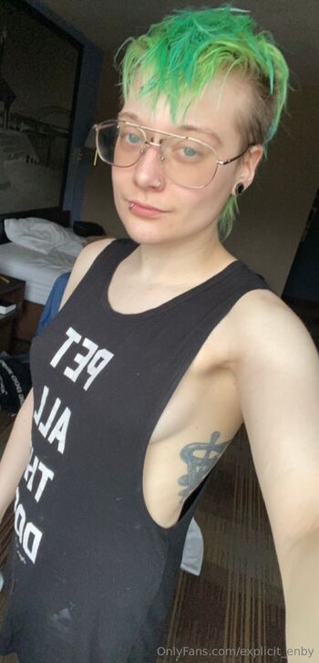 Ma / explicit_enby nude photo #29