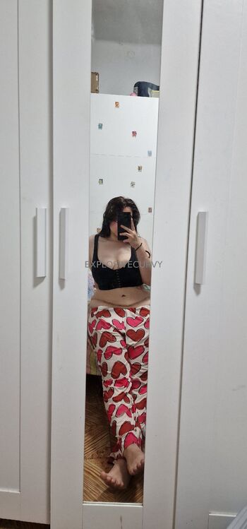 VIRTUAL DREAM / explosivecurvy nude photo #1