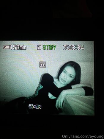 Elain / eyoung / elainethi nude photo #25