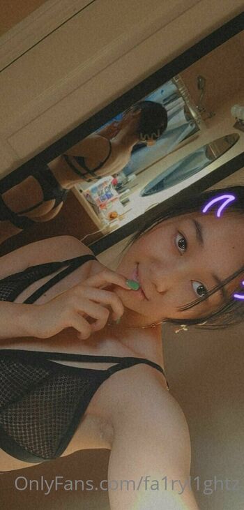 Fa1ryL1ght / fa1ryl1ghtz nude photo #4