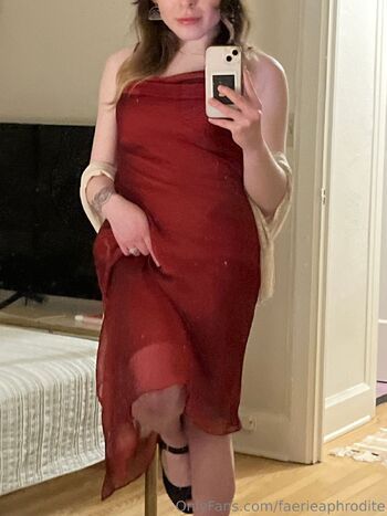 Angel FRE / faerieaphrodite nude photo #2