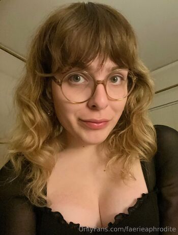 Angel FRE / faerieaphrodite nude photo #3