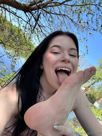 Fair / fairy.girl.feet nude photo #22