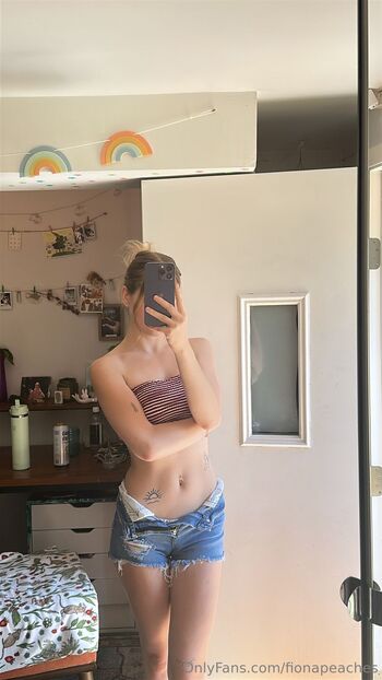 Fiona Peache / fairyberriezfree nude photo #22