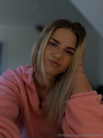 Faith / faithsfree nude photo #9