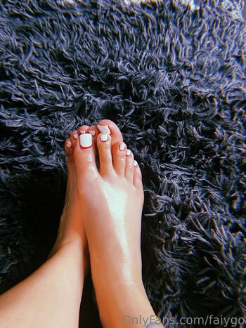 Faiyg / faiygo nude photo #13