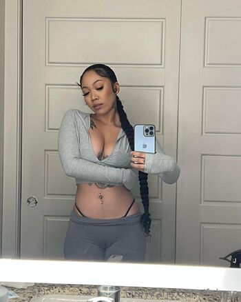 Faiyg / faiygo nude photo #14