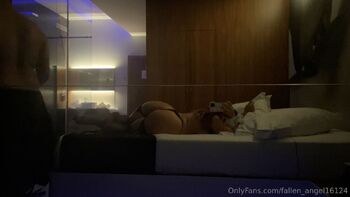 Ange / fallen_angel16124 / angystealyogirl / angy171520641 / fallen_angel1612 / angygorl nude photo #2