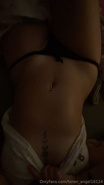 Ange / fallen_angel16124 / angystealyogirl / angy171520641 / fallen_angel1612 / angygorl nude photo #8