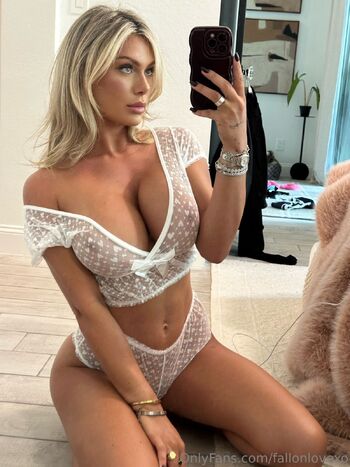Fallon / fallonlovexo nude photo #35