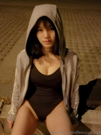 FancyYanYa / fancyyanyan / fancyyanyan2 nude photo #28