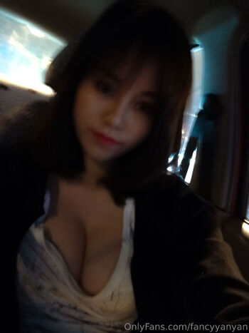 FancyYanYa / fancyyanyan / fancyyanyan2 nude photo #32