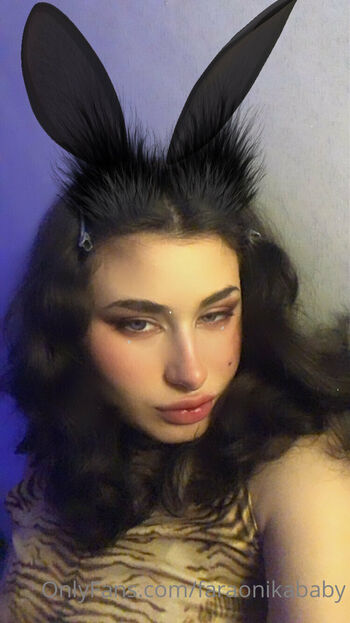 f4r / faraonik4baby nude photo #37