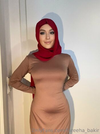 OnlyFans / fareeha_bakir nude photo #6