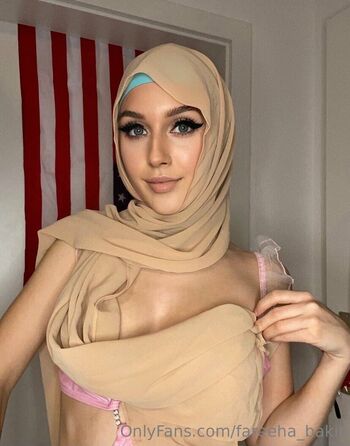 OnlyFans / fareeha_bakir nude photo #15