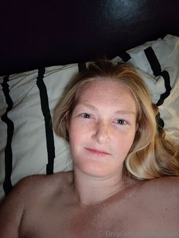 Farmgir / farmgirl nude photo #29