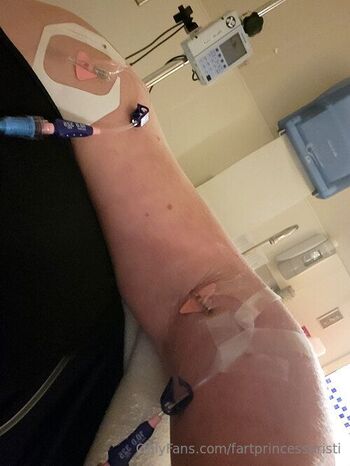 Fart Princess Krist / fartprincesskristi nude photo #3