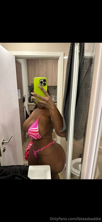 FAT BOOTY BA / fatassbaddie nude photo #16