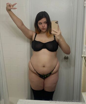 fa / fatfaery / faefeedee nude photo #31