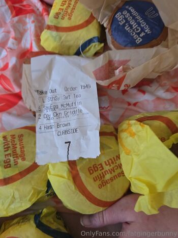 Hayley / fatgingerbunny nude photo #3